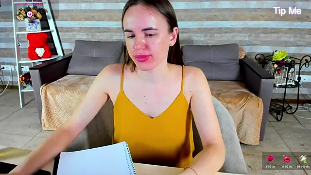 SusanSmit online show from 11-06-25, 07:59