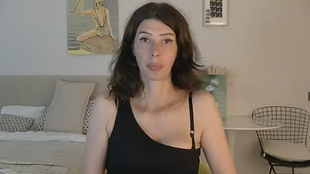 Snapshot of WhiteQueen888 chatting on 07-18-26, 04:11 WhiteQueen888 online show from 07-18-26, 04:11