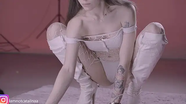 Snapshot of YourBabyPearl chatting on 11-20-25, 04:40 YourBabyPearl online show from 11-20-25, 04:40