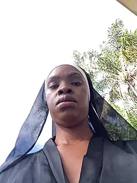 Snapshot of LuciousLips96 chatting on 06-07-26, 08:51 LuciousLips96 online show from 06-07-26, 08:51