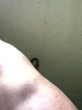 Snapshot of Tristris100 chatting on 12-08-24, 03:02 Tristris100 online show from 12-08-24, 03:02