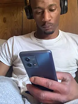 Snapshot of Tristris100 chatting on 01-16-25, 06:16 Tristris100 online show from 01-16-25, 06:16