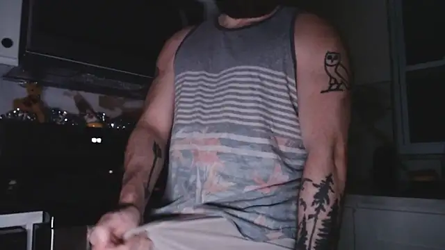 Snapshot of florida0217 chatting on 03-18-26, 02:15 florida0217 online show from 03-18-26, 02:15