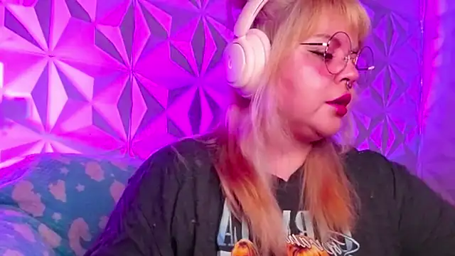 Satyn doll online show from 09-26-25, 11:09