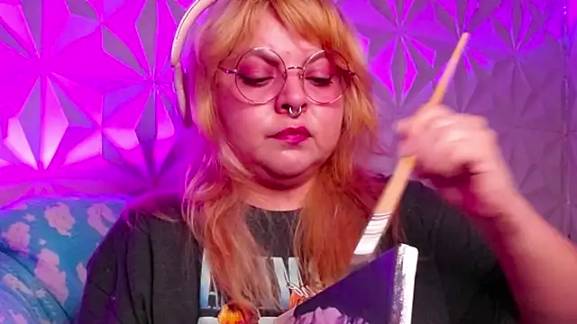 Satyn doll online show from 10-12-25, 11:15