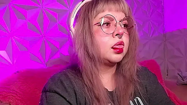 Satyn doll online show from 11-15-25, 09:43