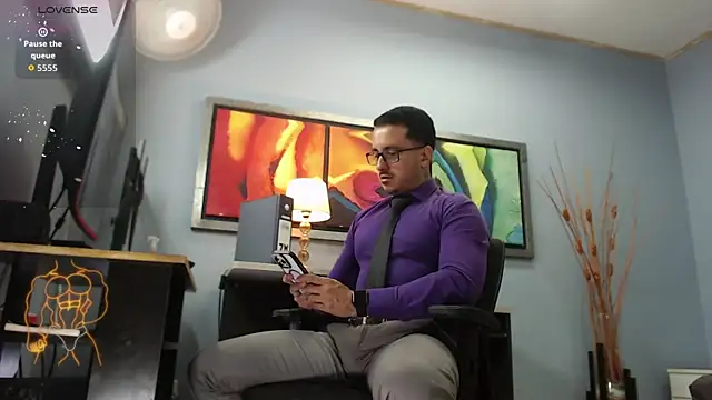 Snapshot of randyluke chatting on 04-30-26, 07:42 randyluke online show from 04-30-26, 07:42