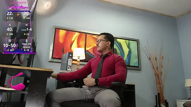Snapshot of randyluke chatting on 05-30-26, 08:39 randyluke online show from 05-30-26, 08:39
