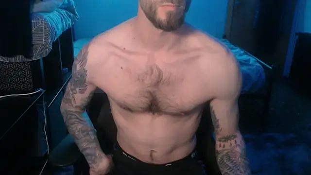 Snapshot of SexxxyLouis chatting on 02-20-25, 02:35 SexxxyLouis online show from 02-20-25, 02:35