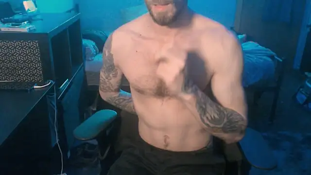 Snapshot of SexxxyLouis chatting on 02-25-25, 09:57 SexxxyLouis online show from 02-25-25, 09:57