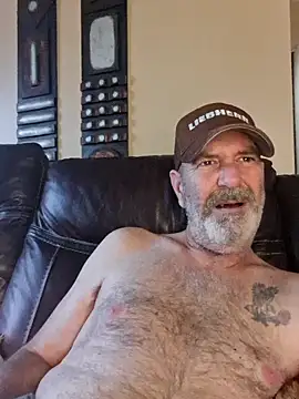 Christian1976a online show from 03-15-26, 10:32