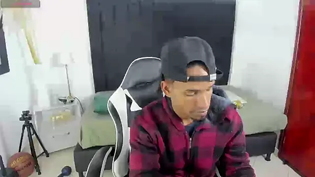 anhtony wayans online show from 12-03-25, 12:29