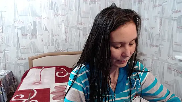 GinaQSoul online show from 12-08-24, 01:36