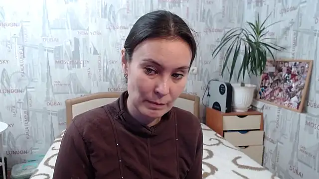 GinaQSoul online show from 10-04-25, 10:24