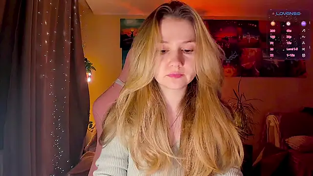 GoodWitch  online show from 09-18-25, 06:26