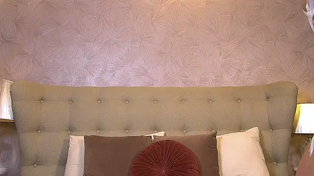 Snapshot of DizzyTara chatting on 06-25-26, 03:50 DizzyTara online show from 06-25-26, 03:50
