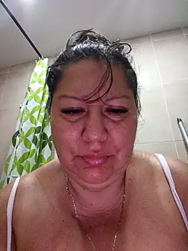 Brenda Berck  online show from 11-18-25, 11:47