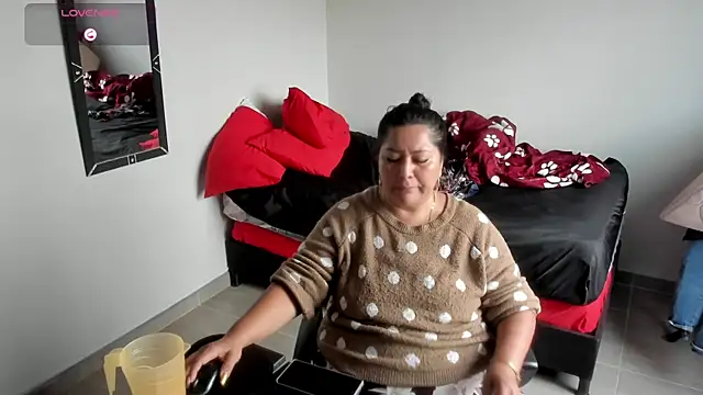 Brenda Berck  online show from 07-11-26, 04:43
