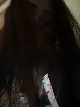 Snapshot of Kira_tattoo chatting on 12-13-24, 06:05 Kira tattoo online show from 12-13-24, 06:05