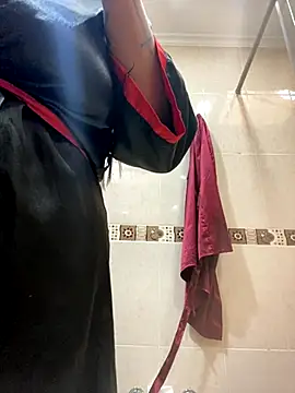 Snapshot of Fancyxlove chatting on 10-29-25, 01:02 Fancyxlove online show from 10-29-25, 01:02