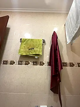 Snapshot of Fancyxlove chatting on 10-30-25, 12:50 Fancyxlove online show from 10-30-25, 12:50