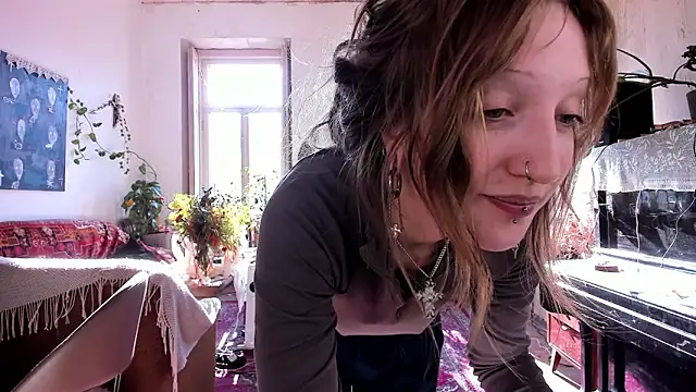 Miranda2 0 online show from 01-05-25, 08:11