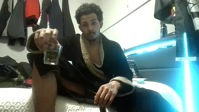 bigdickjojo69 online show from 03-12-26, 01:23