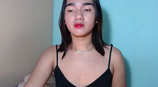 Snapshot of CasandraDiaz chatting on 03-10-25, 09:43 CasandraDiaz online show from 03-10-25, 09:43