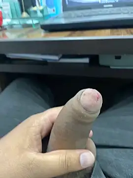 Snapshot of kavilv69fuck chatting on 12-25-24, 07:57 kavilv69fuck online show from 12-25-24, 07:57