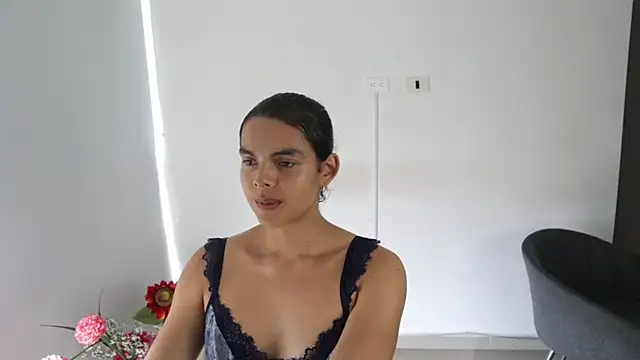 Snapshot of _Vahos_ chatting on 02-22-25, 06:19 Vahos online show from 02-22-25, 06:19