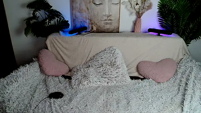 Snapshot of SEXY-GODDESabrina chatting on 12-11-24, 02:09 SEXY-GODDESabrina online show from 12-11-24, 02:09