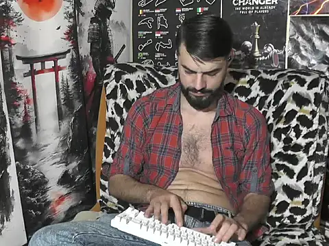 Snapshot of 00george chatting on 11-24-25, 02:33 00george online show from 11-24-25, 02:33