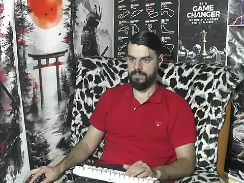 Snapshot of 00george chatting on 12-02-25, 02:06 00george online show from 12-02-25, 02:06