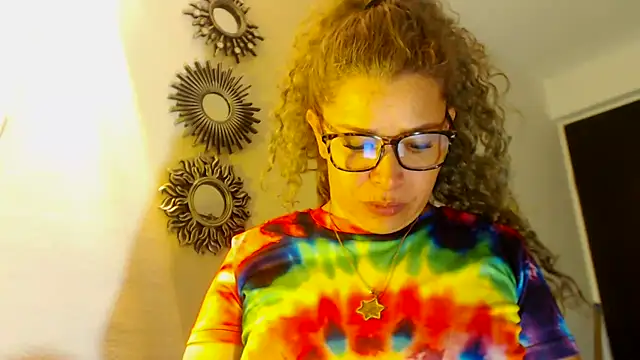Snapshot of dalilasquirt1 chatting on 07-25-26, 02:31 dalilasquirt1 online show from 07-25-26, 02:31