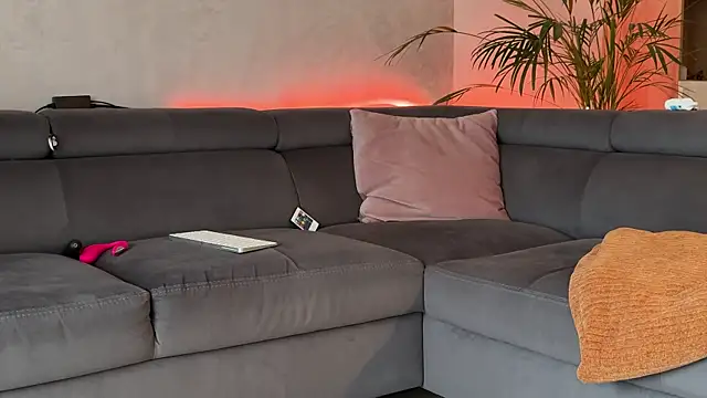 Anna Passion online show from 11-19-25, 08:58