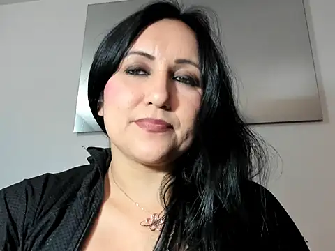 Snapshot of foxy-porn1 chatting on 03-04-25, 11:32 foxy-porn1 online show from 03-04-25, 11:32