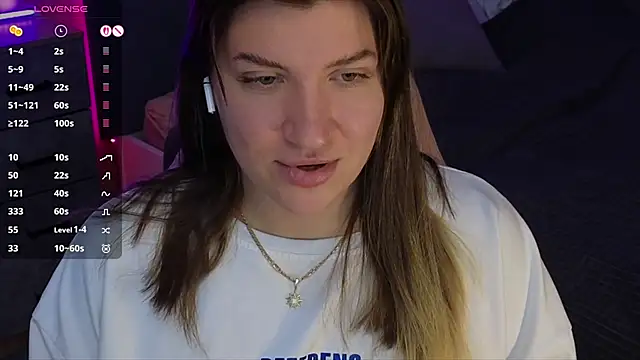 Snapshot of Fairy__Sofia chatting on 02-10-26, 09:35 Fairy Sofia online show from 02-10-26, 09:35