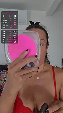 Snapshot of YOURSDEBORA chatting on 11-17-25, 07:30 YOURSDEBORA online show from 11-17-25, 07:30