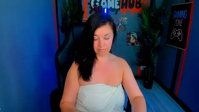 AnaMills online show from 07-28-26, 03:21