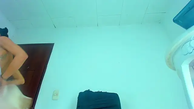 Snapshot of SEXYBABYGIRLTS chatting on 02-20-25, 10:59 SEXYBABYGIRLTS online show from 02-20-25, 10:59