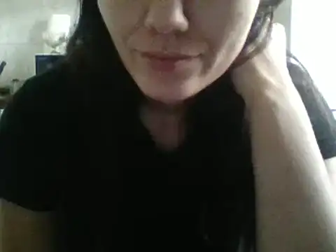 Snapshot of Katesweetkate chatting on 01-11-25, 01:32 Katesweetkate online show from 01-11-25, 01:32