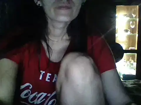 Snapshot of Katesweetkate chatting on 02-25-25, 10:29 Katesweetkate online show from 02-25-25, 10:29