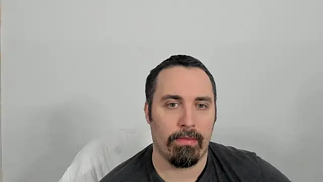 Snapshot of Metalstud chatting on 02-16-26, 06:20 Metalstud online show from 02-16-26, 06:20