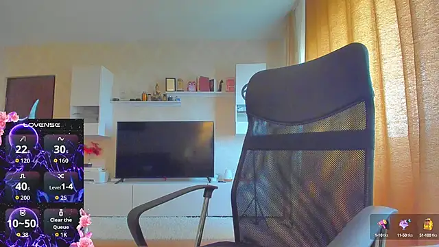 hot evil queen online show from 09-30-25, 11:15