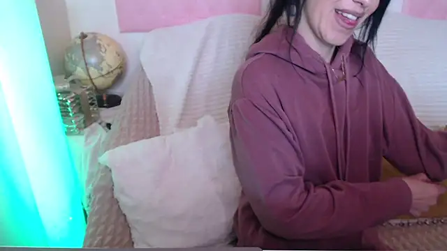 -carla- online show from 04-13-26, 03:50