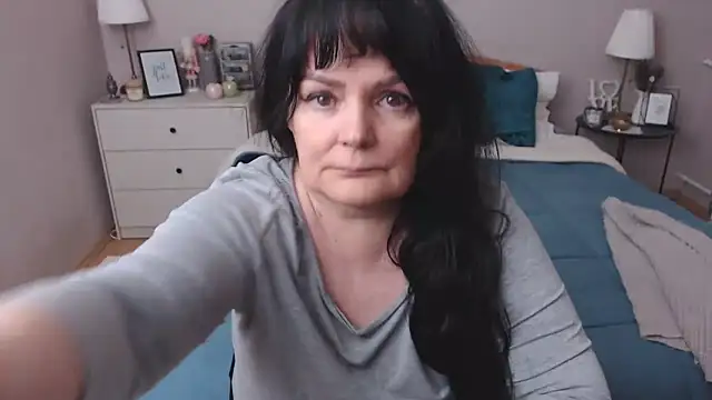 LeveMe2Nightt online show from 12-22-25, 01:08