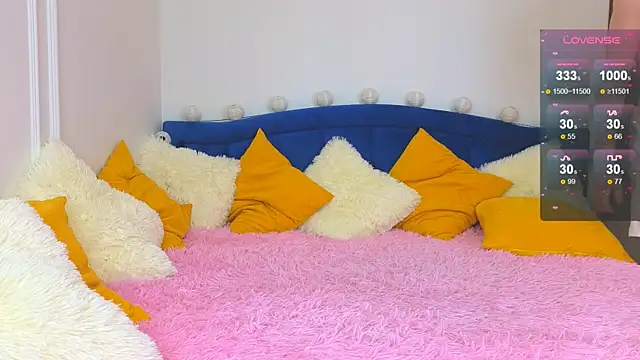 LandelRay online show from 12-15-25, 04:11