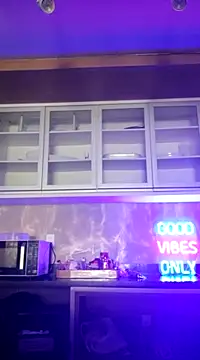 LilliThelo online show from 03-11-25, 10:07