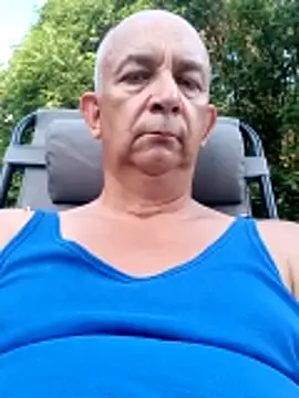 Snapshot of bigcock_marusz chatting on 06-20-26, 01:25 bigcock marusz online show from 06-20-26, 01:25
