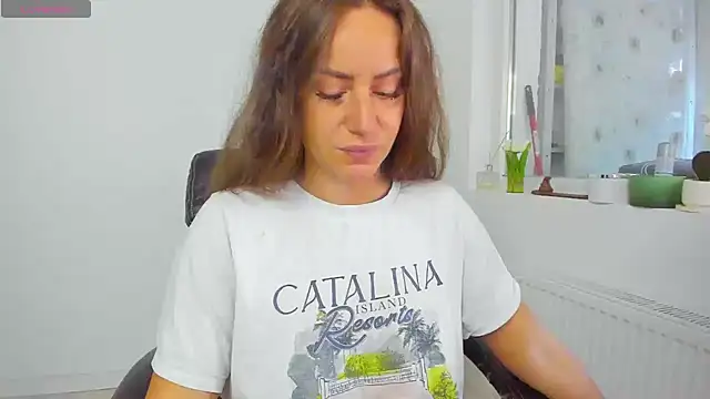 DiamondKay online show from 05-25-26, 06:30